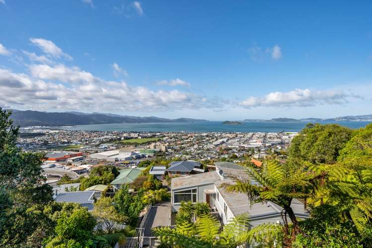 94c Dowse Drive Maungaraki_19