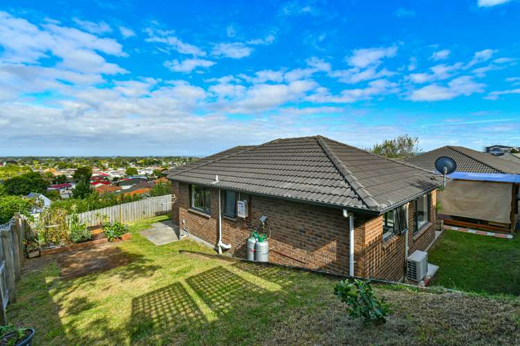 17a Keri Vista Rise Papakura_16