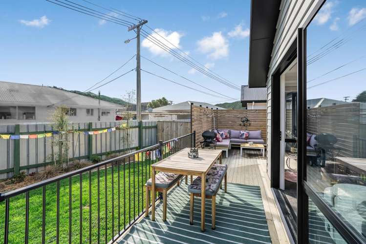 2/5 Westminster Road Wainuiomata_17