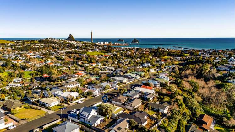 44 Dorset Avenue Westown_28