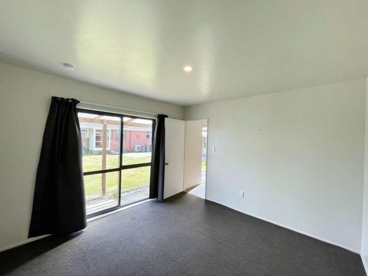 18A Renfrew St Upper Riccarton_12