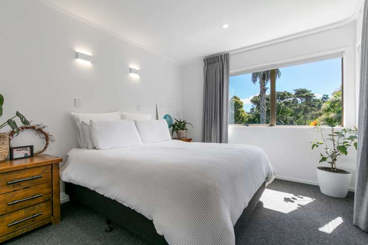 2/22a Church Street Northcote Point_5