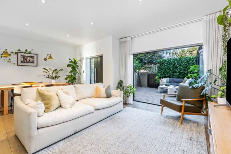 3/6 Curran Street Herne Bay_5