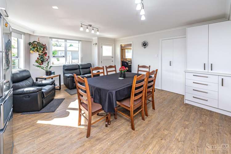 34 Selwyn Crescent College Estate_8