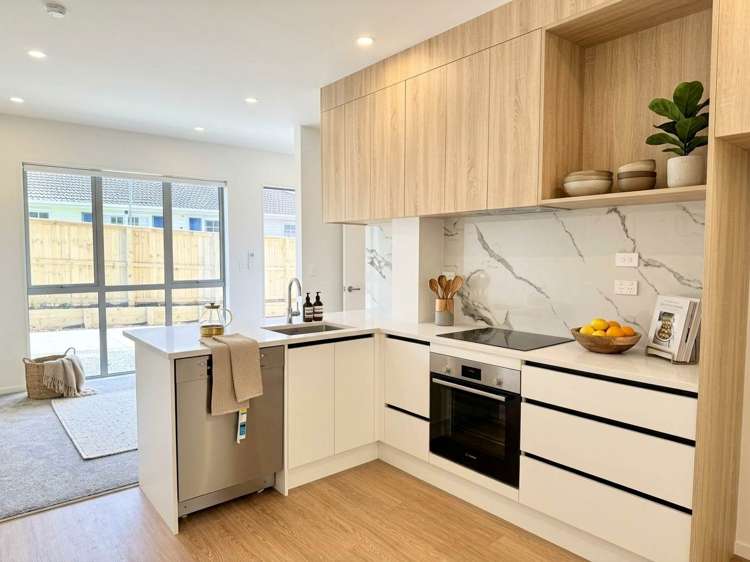 8C Imatra Place Sunnyhills_2