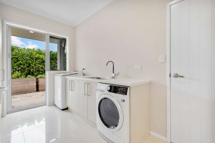 3 Armstrong Way Waiuku_21