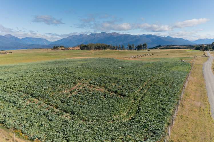 162 Sinclair Road Te Anau_19