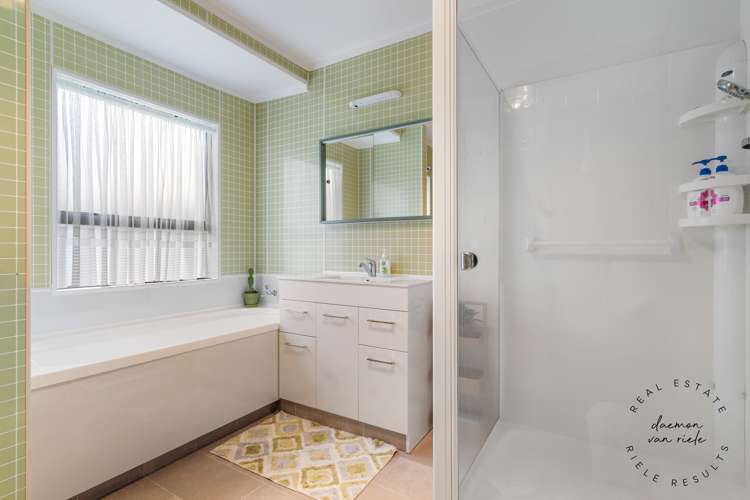 2/27 King Edward Avenue Papakura_6