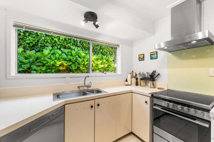 12B Rossmore Terrace Murrays Bay_6