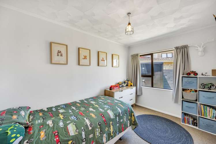 27 McKeefry Avenue Greenmeadows_9