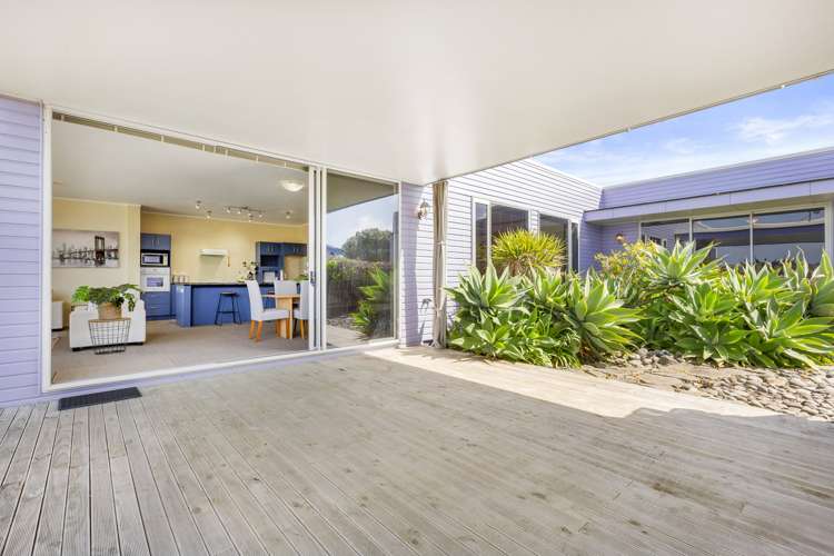 15 Opotoru Road Raglan_1