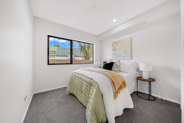 Lot2&3/44 Waiohua Road Greenlane_14