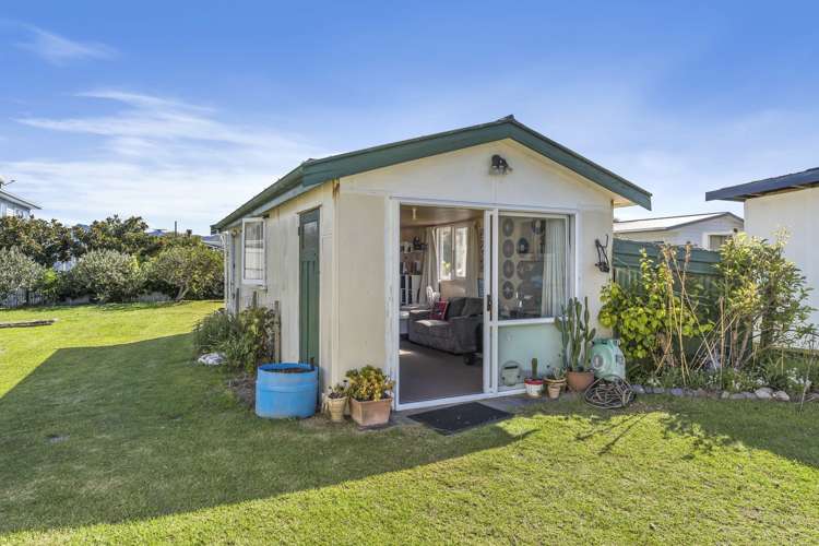 215 Ocean Road Whangamata_10