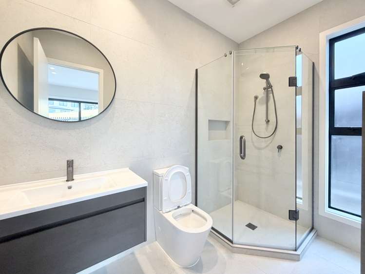 101 Skulander Crescent Millwater_11