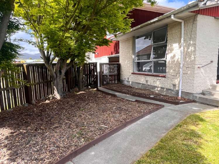 58 Frankleigh Street Somerfield_15