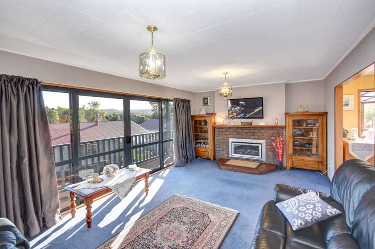 13 Clariton Avenue Green Island_10