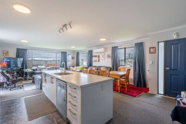 7 Checketts Place Kingswell_2