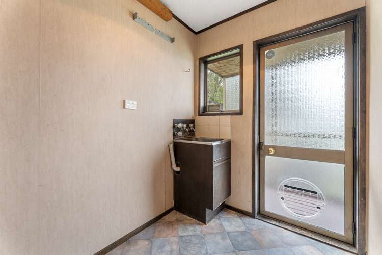 94 Heta Road Highlands Park_13