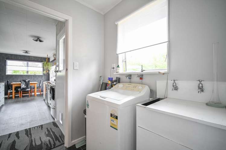 83 Caernarvon Drive Flaxmere_12