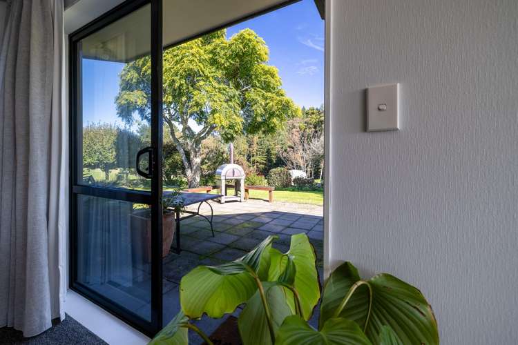 24 Rowe Road Whatawhata_23