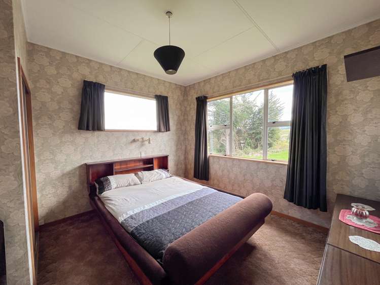 26 High Street West Nightcaps_8