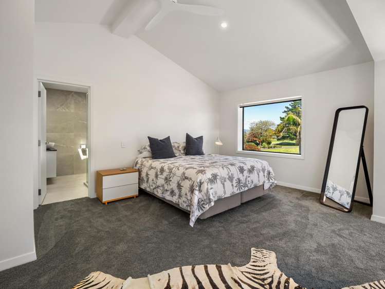 214 Oceanbeach Road Mt Maunganui_23