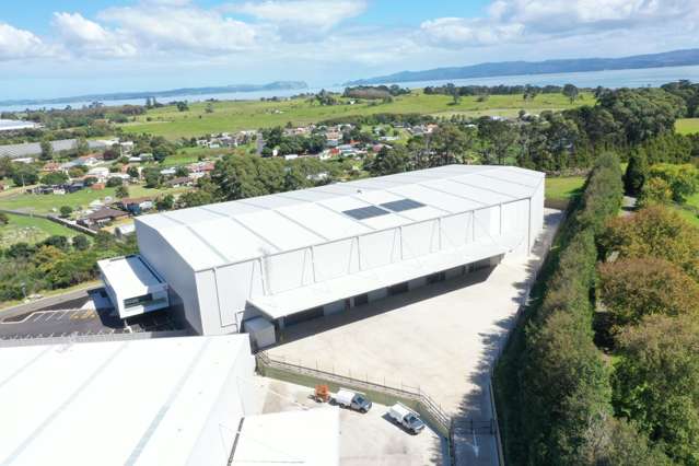 Building 2/90 Pavilion Drive Mangere_1