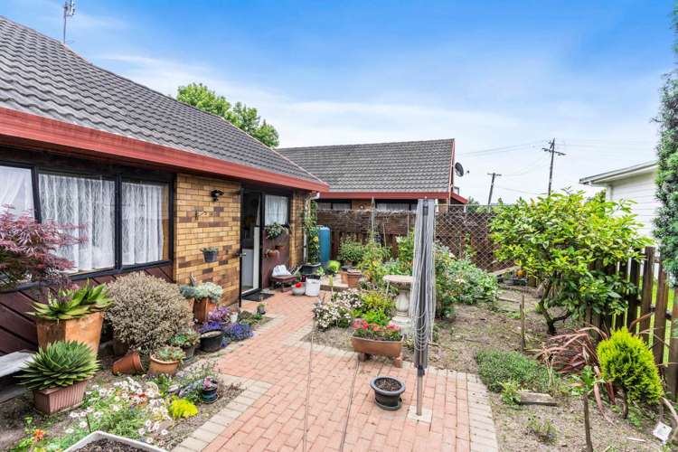 2/26 Duke Street Papakura_11
