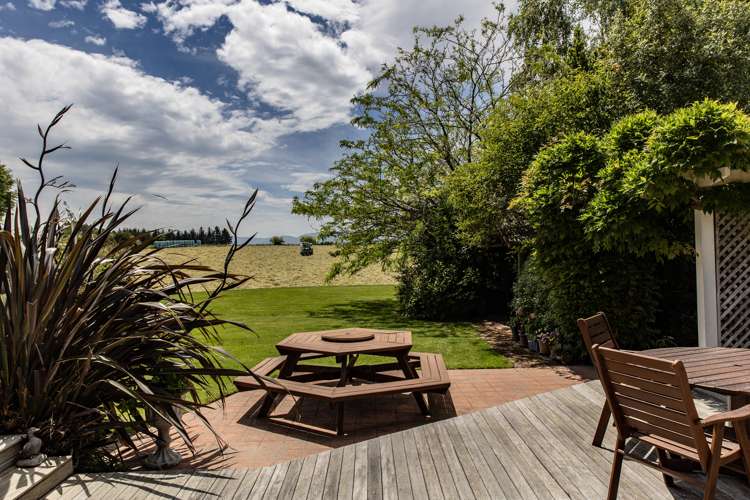 844 Oxford Road Fernside_36