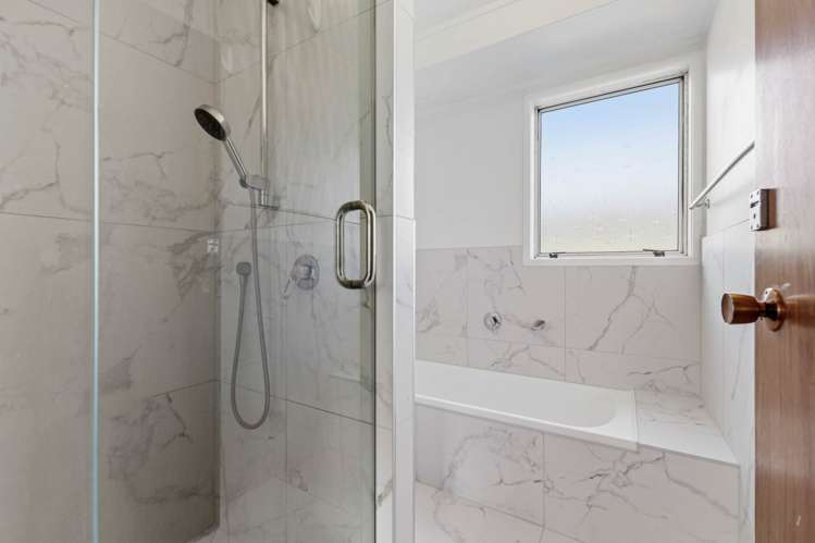 444 Roscommon Road Manurewa_14