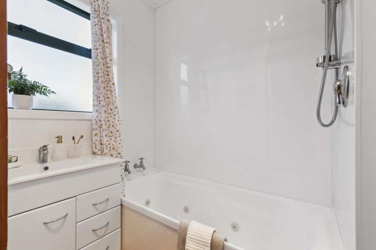 5 Salford Street Newlands_11