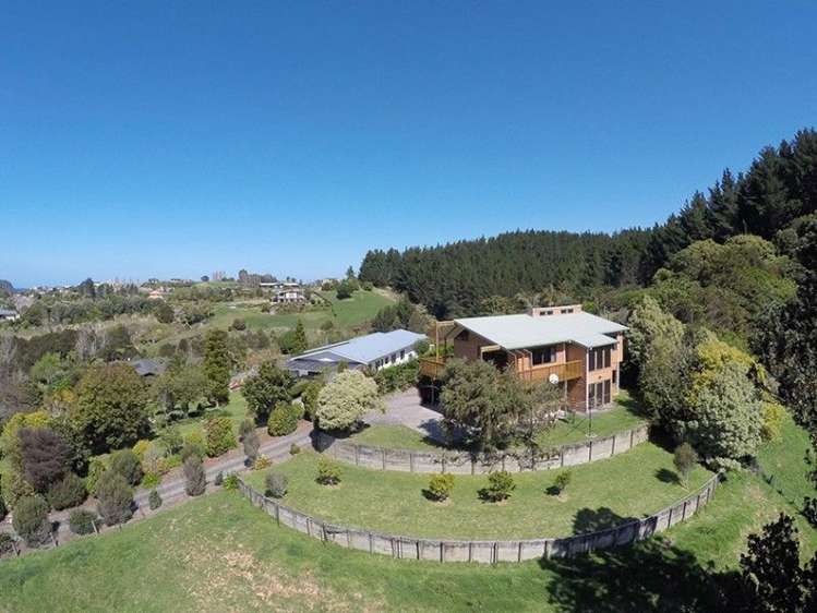 41 Herbert Drive Whangamata_0