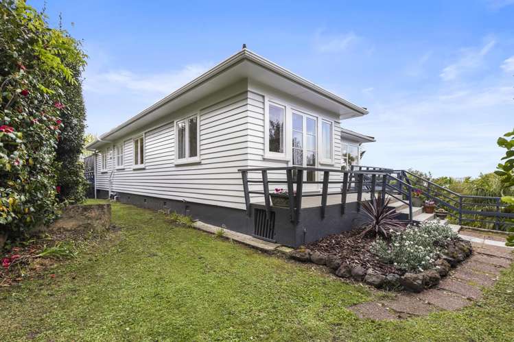 61A West Lynn Road Titirangi_4