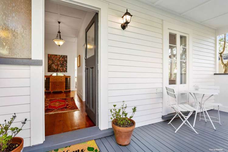 10 Pine Street New Lynn_10