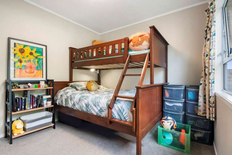 73 Alton Avenue Hillcrest_12