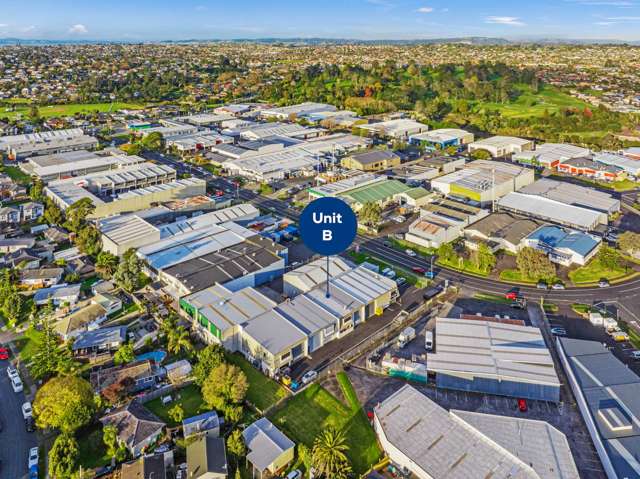 Unit 2/31 Ben Lomond Crescent Pakuranga Heights_4