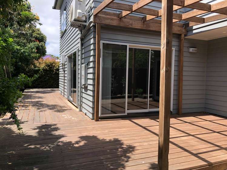 3/11 Woodbine Avenue Greenlane_14