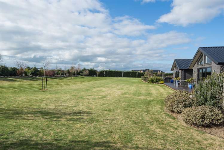 32 Landsborough Drive Darfield_25