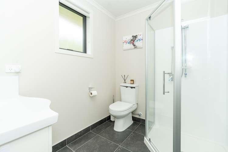 2c Law Crescent Horotiu_12