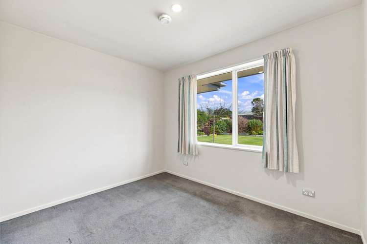 6 Seadown Crescent Amberley_7