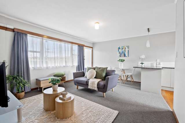 2/334 Kamo Road Te Kamo_1