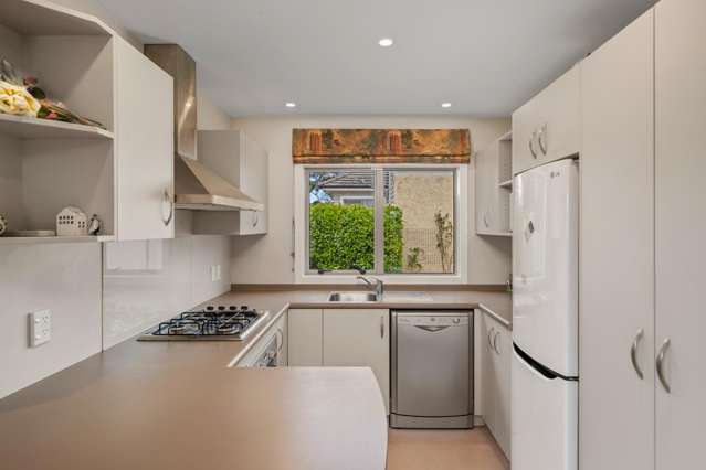 4A Mana Avenue Titahi Bay_1