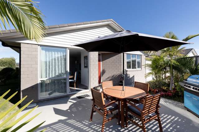 70/4 Greystone Place Omokoroa_2