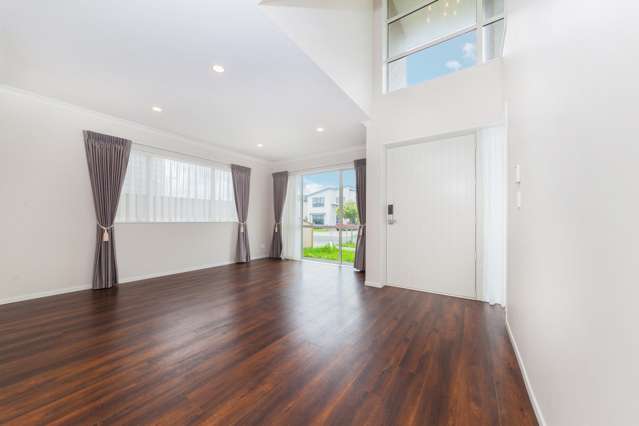 35 Rosewell Crescent Flat Bush_3