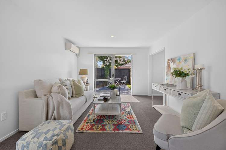 5 Nina Lane Somerfield_16