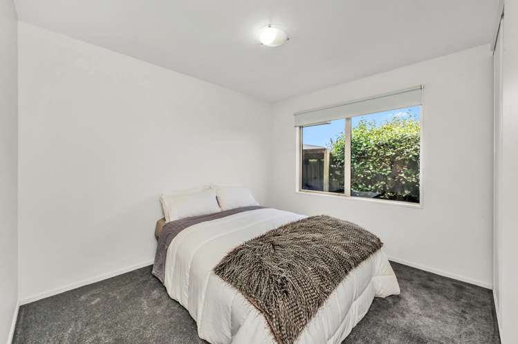 244 Southfield Drive Lincoln_15