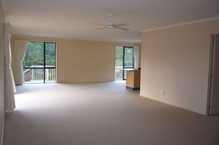 89 Roberta Crescent Orewa_5