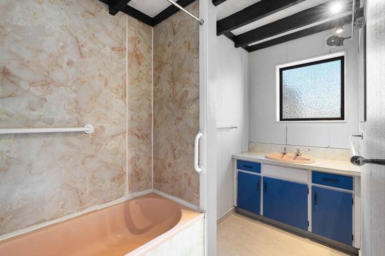 106 Lorraine Place Whangamata_15