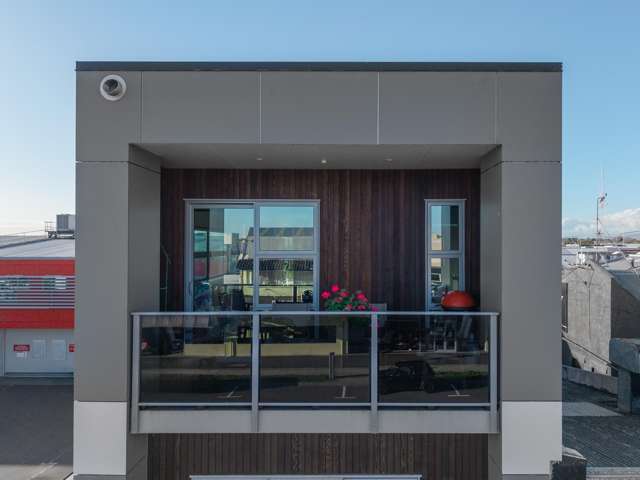 10 Queen Street West Levin_2