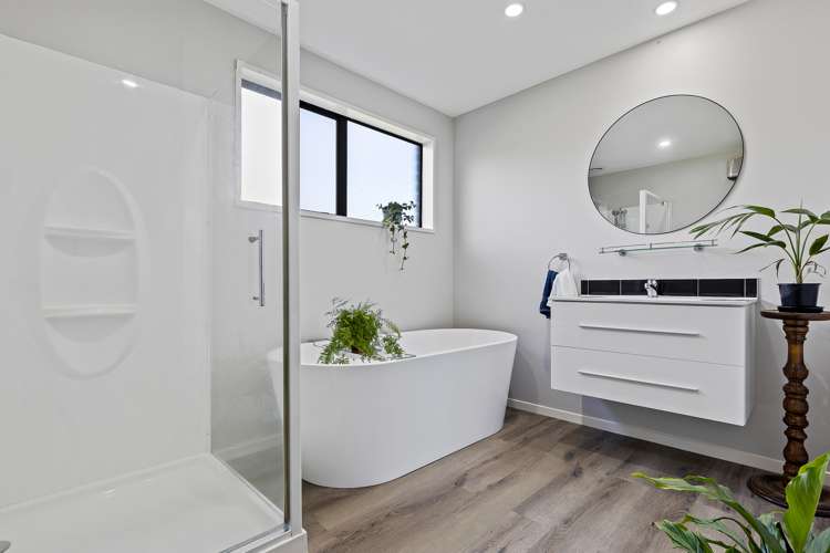 1071 Tram Road Swannanoa_10